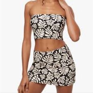 Weworewhat Black and Cream Leaf Print Strapless Bandeau Top